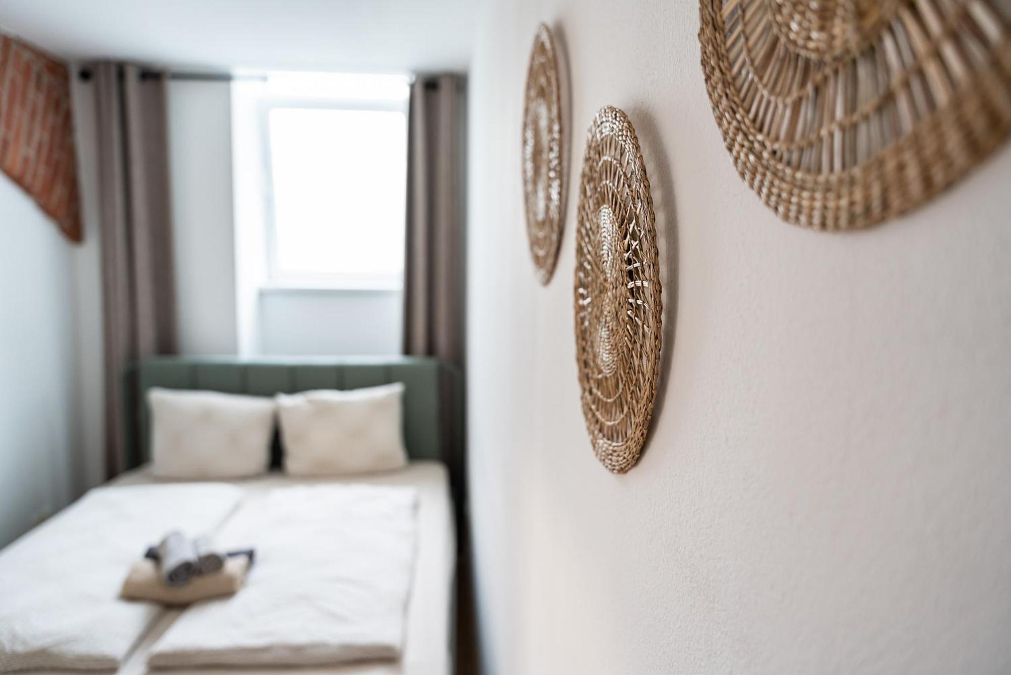 Central Living Apartments - Wielemansgasse Вена Экстерьер фото